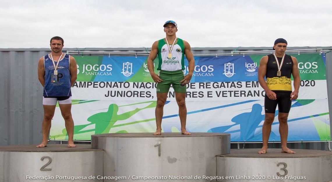 Clube Náutico de Prado conquistou duas medalhas de ouro no Campeonato Nacional de Regatas em Linha